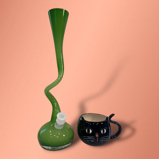 16” Twisted Lime Green with cat mug set